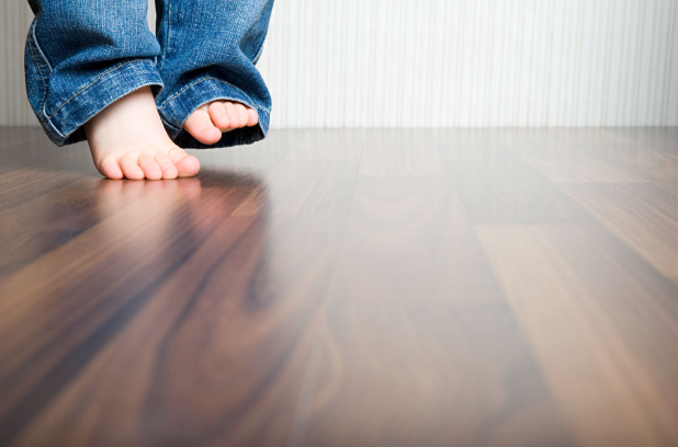 tarima flotante y suelo laminado para todos los bolsillos